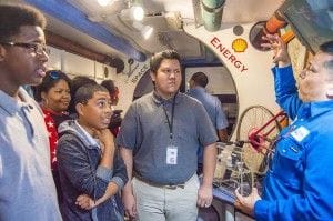 tb2 t5 2015 0918 portarthur abrahamlincolnms paisd motivaengineerjohnmamrrique energyshell